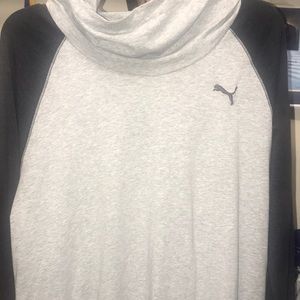 PUMA pullover